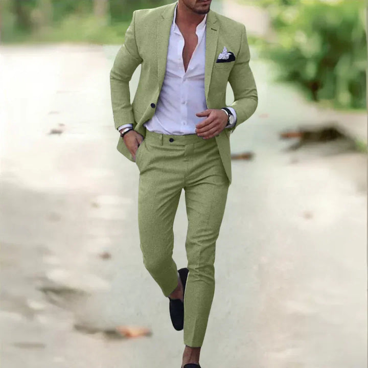 Elegant women's two-piece suit set for business, office wear & formal occasions. Stylish blazer & pants.