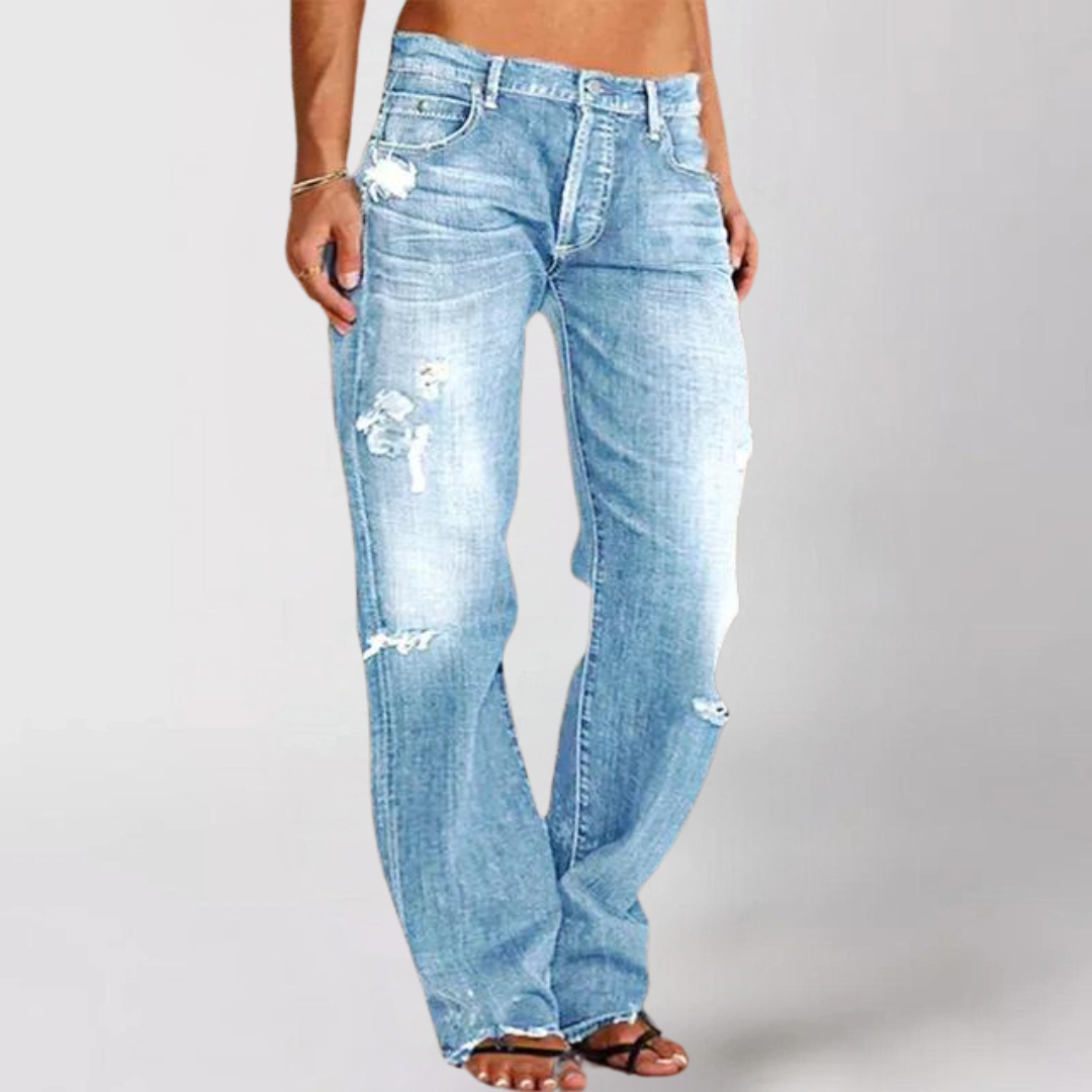 Relaxed wide-leg women's jeans, offering chic style and ultimate comfort for versatile casual fashion.