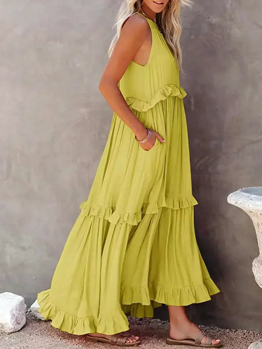 Women's chic halterneck maxi dress, elegant ruffles & useful pockets for holidays.