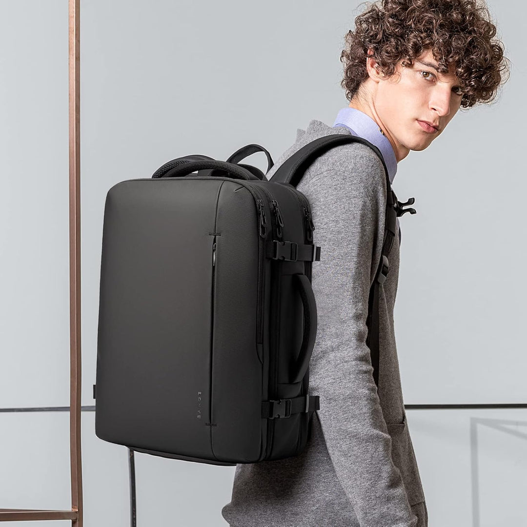 Versatile waterproof travel bag, ideal for adventure, 26-45L expandable with excellent organization.