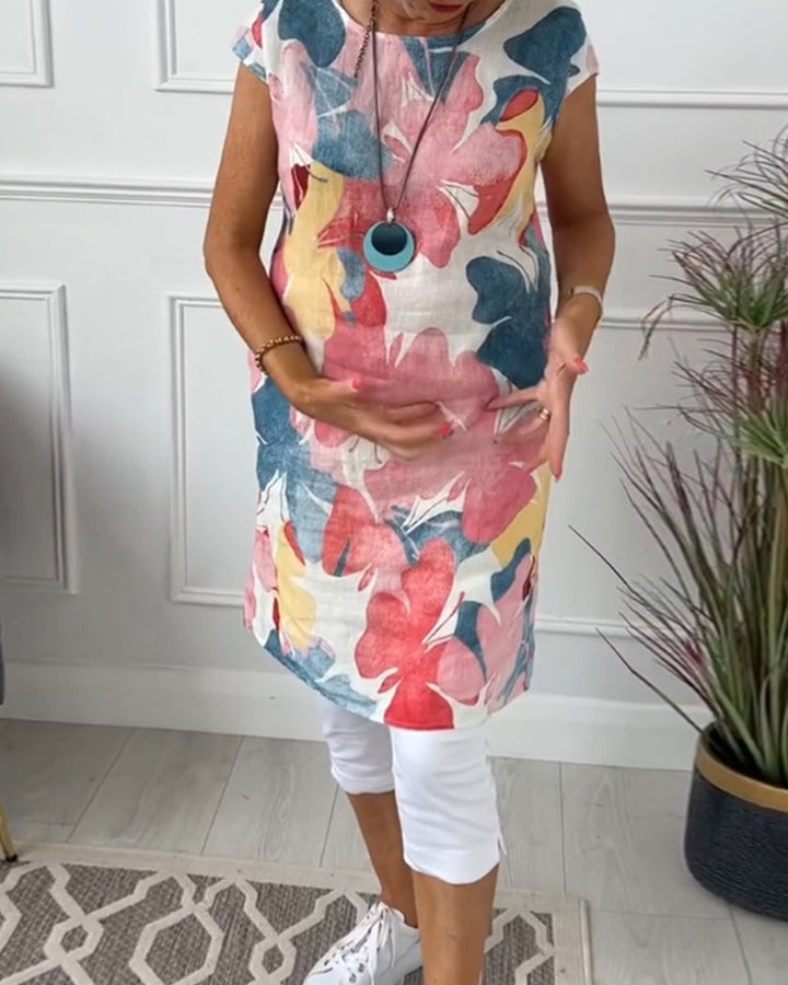 Knee-length floral dress for women, effortless casual style, perfect for everyday wear.