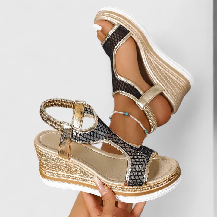 Chic beige women's comfort sandals, stable and supportive for healthy walking.