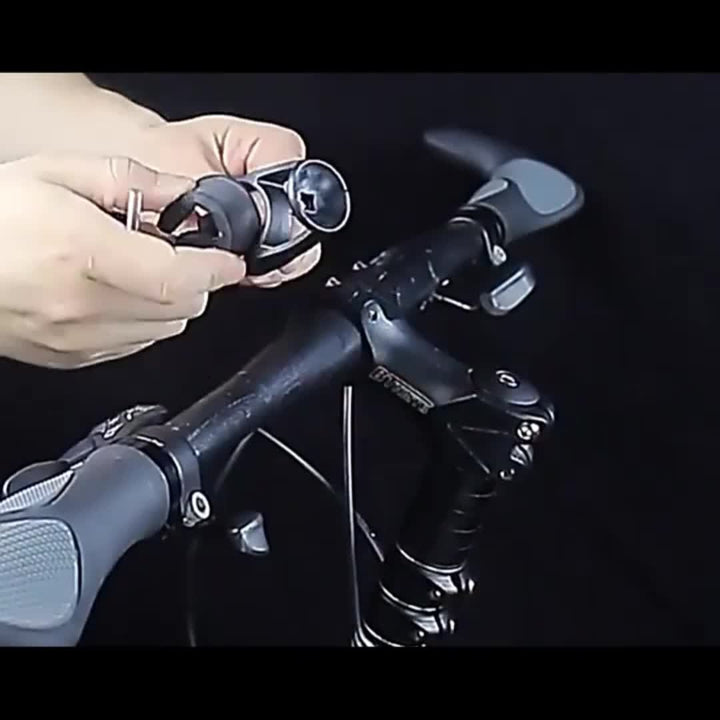 Universal handlebar phone bag, waterproof for bikes & motorcycles. Secure smartphone holder.