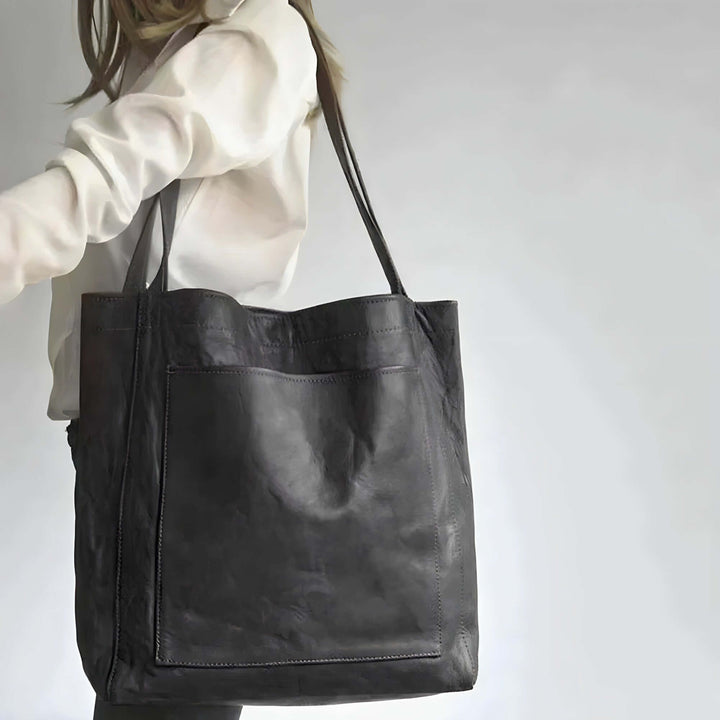 Vintage Handbag - Timeless Chic