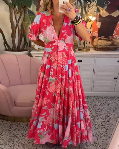 Women's comfortable V-neck maxi dress with pockets, perfect for casual summer style.