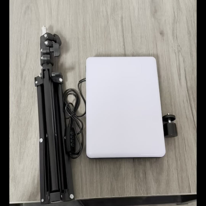 High-quality adjustable light stand with lamp. Essential photography light for studio, video & professional shoots.