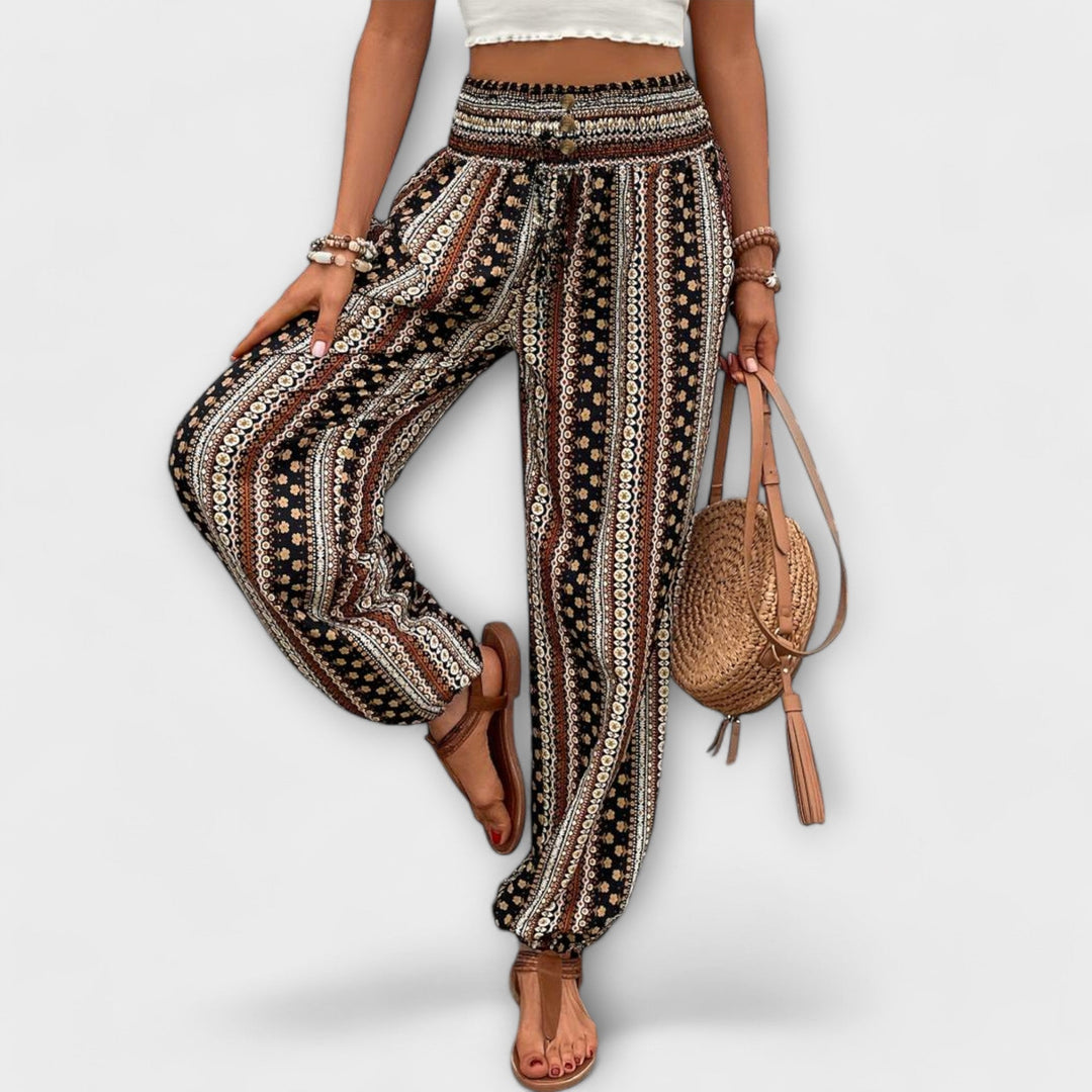 Comfortable women's ethnic print pants, great for an elegant style and casual wear.