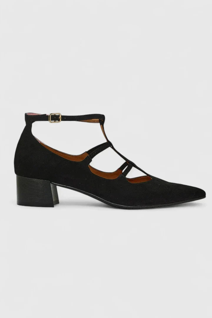 Stylish women's orthopaedic heels offer all-day comfort, perfect for office or special events. Elegant block heels.
