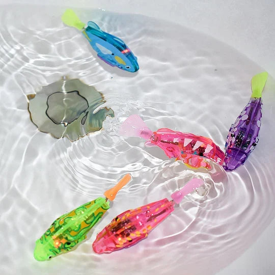 Engaging floating fish interactive cat toy; perfect for water play & enrichment.