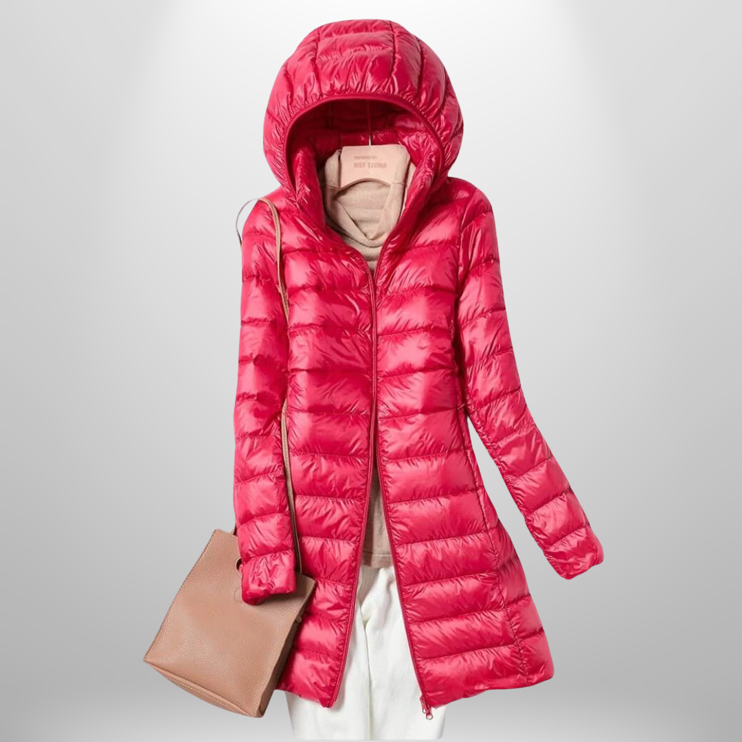 Cozy & ultra-light women's puffer jacket, packable for easy travel. Essential warm outerwear for winter.