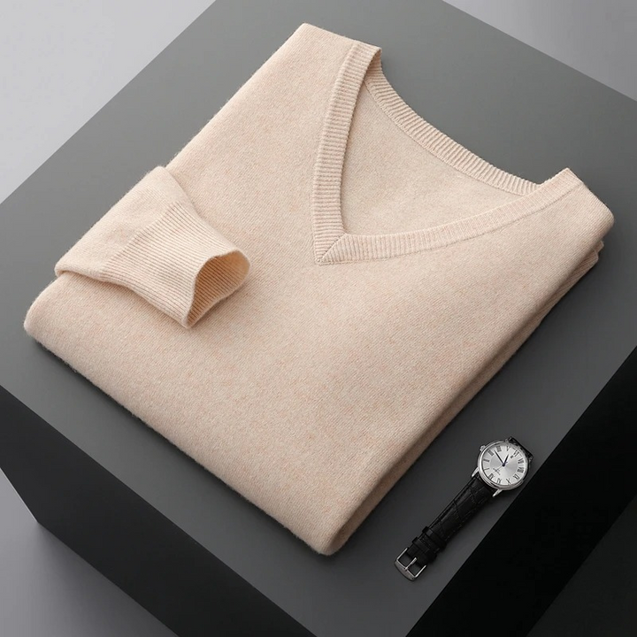 Man wearing a comfortable men's V-neck knit sweater, ideal for casual and versatile men's fashion.
