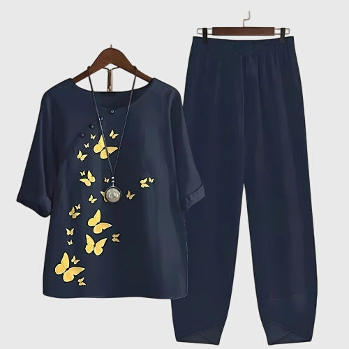 Women's comfortable two-piece lounge set in a soft fabric, perfect for relaxing at home.