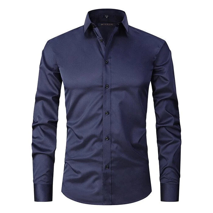 Effortlessly smooth men's wrinkle-resistant dress shirt. Stay sharp all day, ideal for busy professionals.