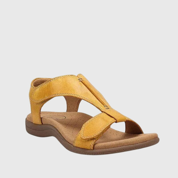 Versatile women's orthopedic sandals, ideal for walking and all-day comfort with arch support.