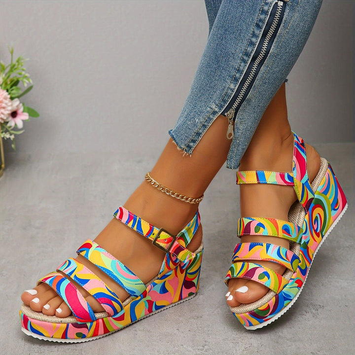 Comfortable women's open-toe platform sandals with adjustable ankle strap, ideal for stylish summer fashion.