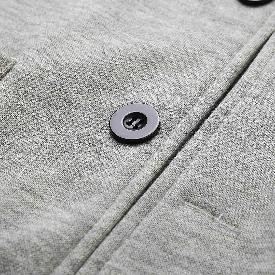 Versatile men's smart casual blazer, lightweight outerwear with practical pockets, suitable for travel.