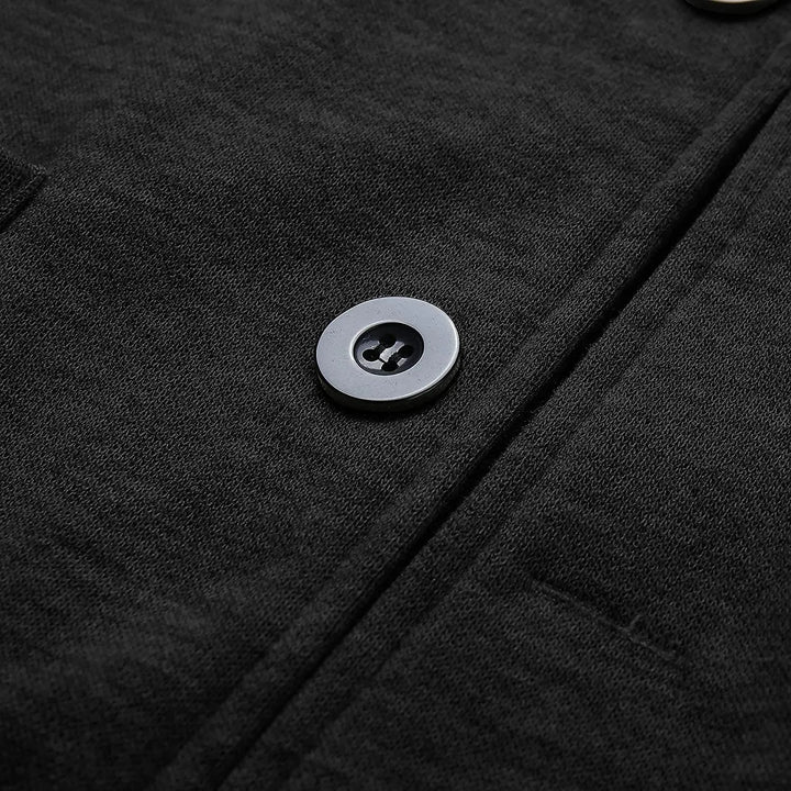Practical multi-pocket men's lightweight blazer, versatile for smart casual and travel fashion needs.