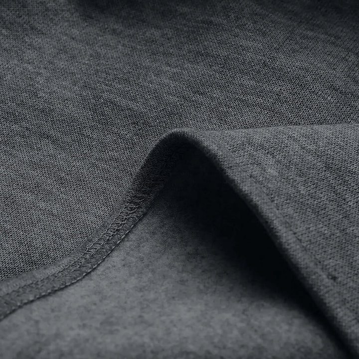 Elegant men's lightweight jacket, multi-pocket design for practicality, perfect for stylish smart casual.