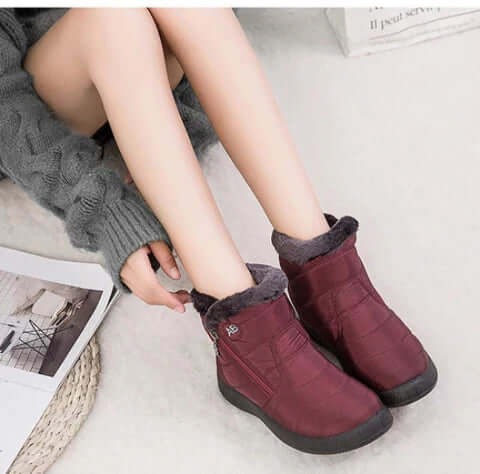 Women's Warm Winter Snow Boots with Trim