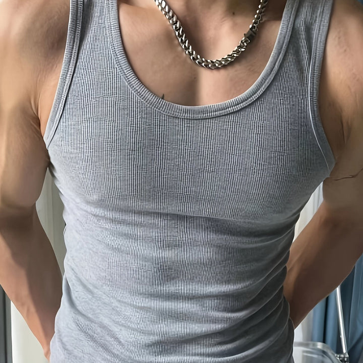 Lightweight, breathable men's summer tee, ensuring comfort during warm weather workouts.