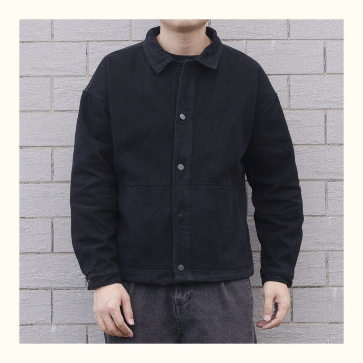 Fashionable men's button-down casual jacket. Comfortable and versatile outerwear designed for a relaxed fit.
