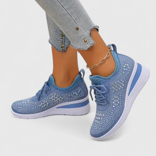 Women's orthopaedic sneakers with arch support & wide toe box for ultimate foot comfort & pain relief.