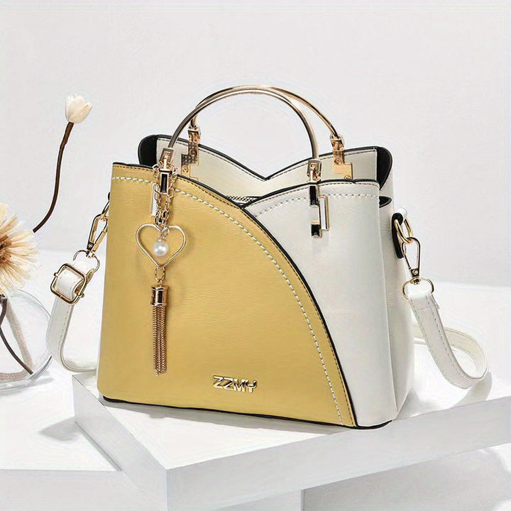 Sophisticated women's leather handbag, a luxurious everyday accessory with ample space.