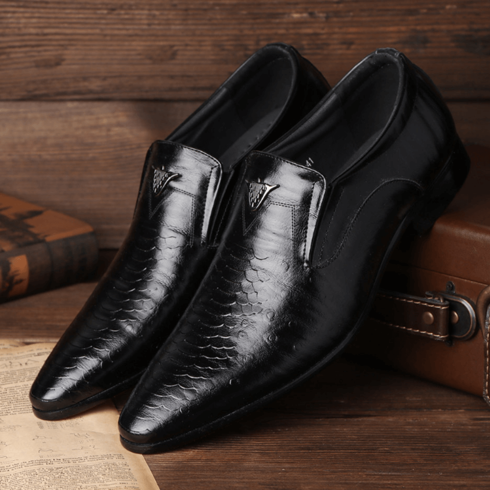 Men's Shoes for All Seasons