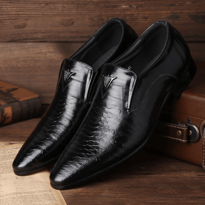 Men's Shoes for All Seasons
