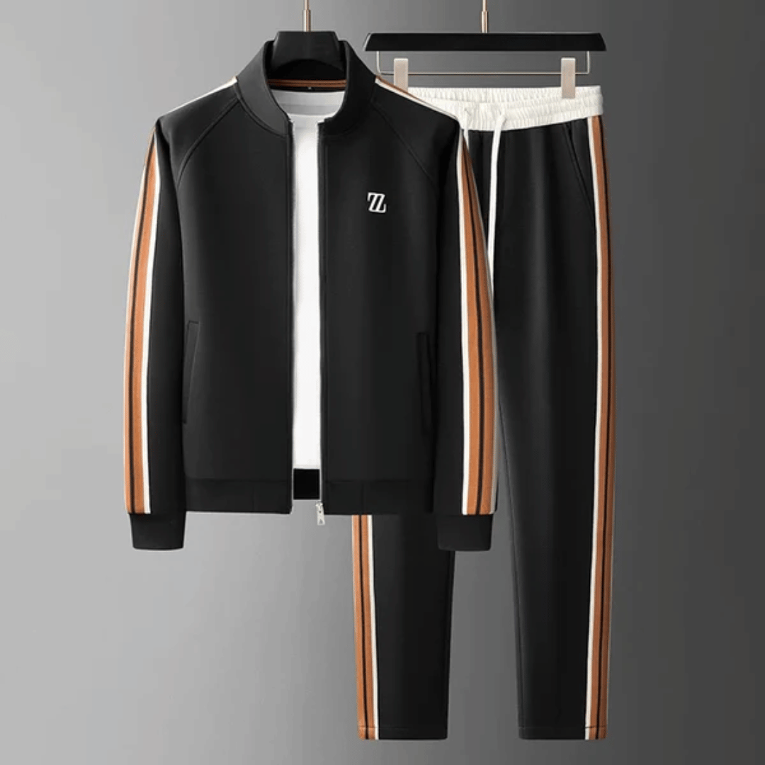Soft women's comfortwear tracksuit set, perfect for relaxing or casual outings. Everyday loungewear fashion.
