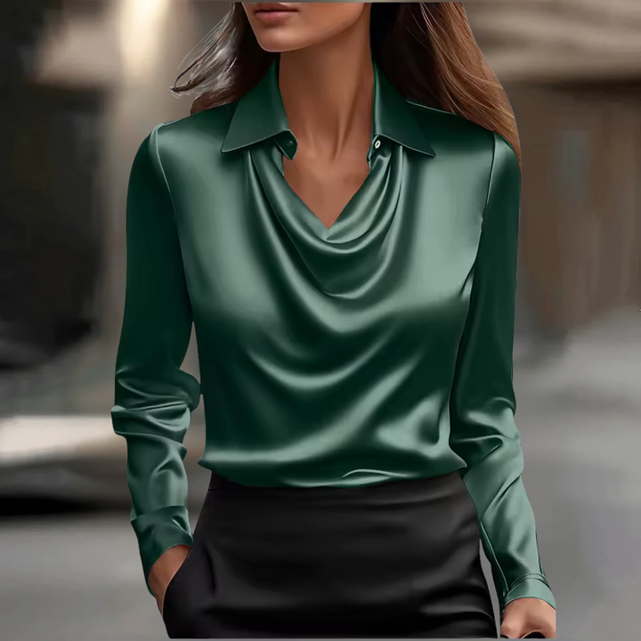 Stylish women's work blouse, sophisticated and comfortable. Perfect for professional elegance.