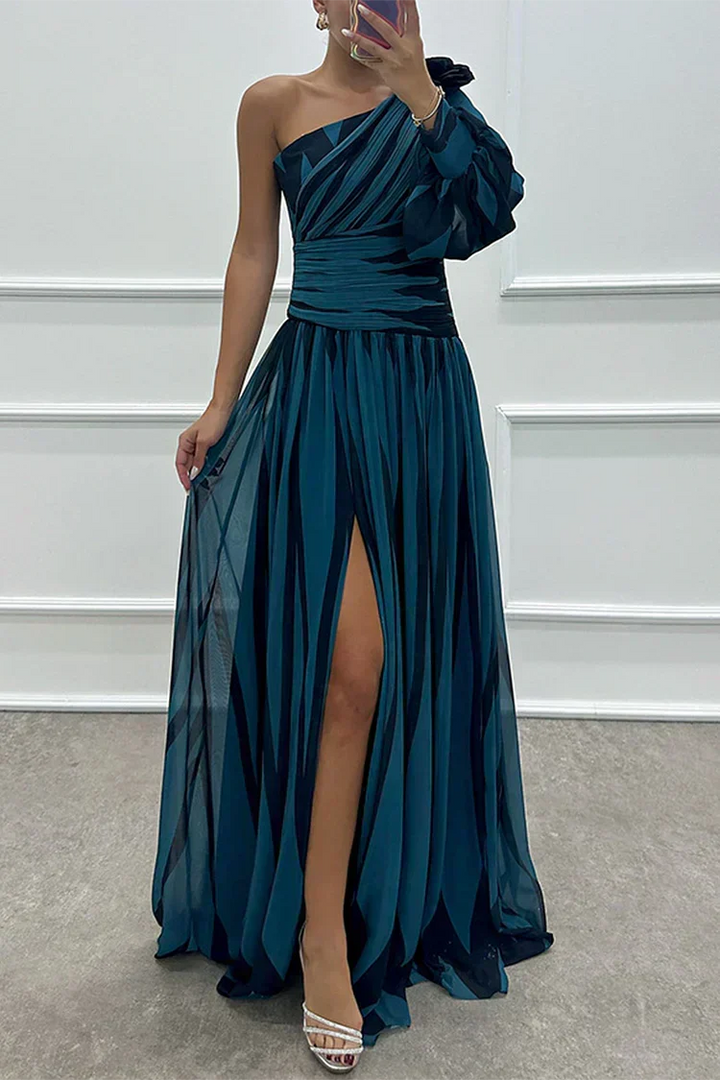 Elegant women's asymmetrical striped maxi dress with a flattering one-shoulder design and a chic high leg slit.