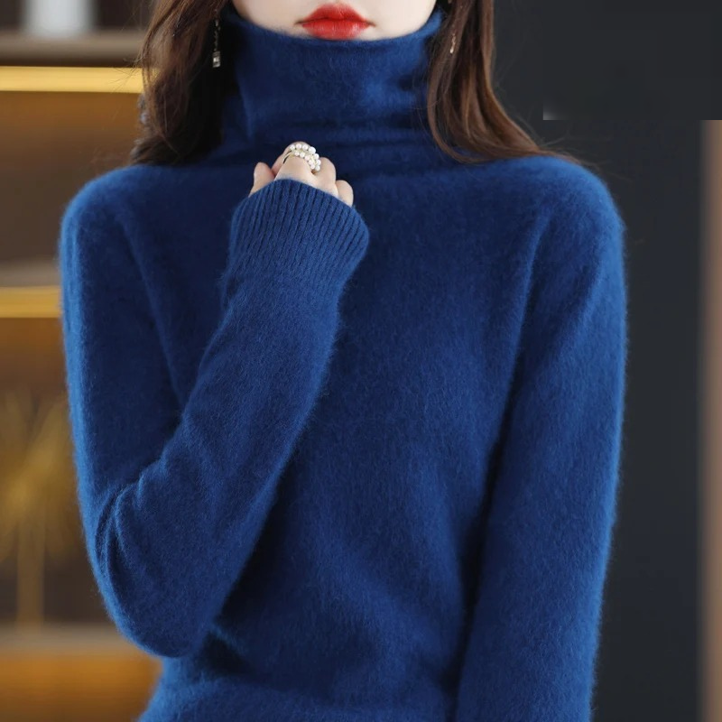 Women's casual turtleneck sweater, warm long sleeve knit, perfect for comfortable autumn wear.