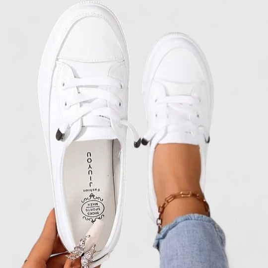 Casual women's orthopaedic sneakers, offering supreme comfort and arch support for daily walks.