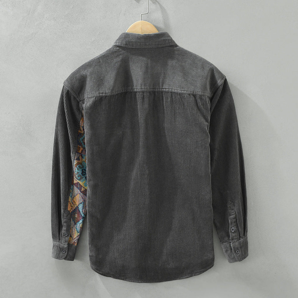 Distinguished men's vintage long sleeve shirt with classic button-down design. Retro fashion for timeless appeal.