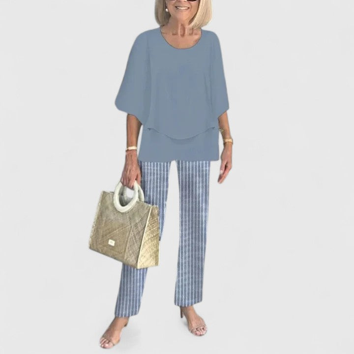 Stylish women's summer/spring two-piece outfit, loose fit for ultimate comfort and elegant style.