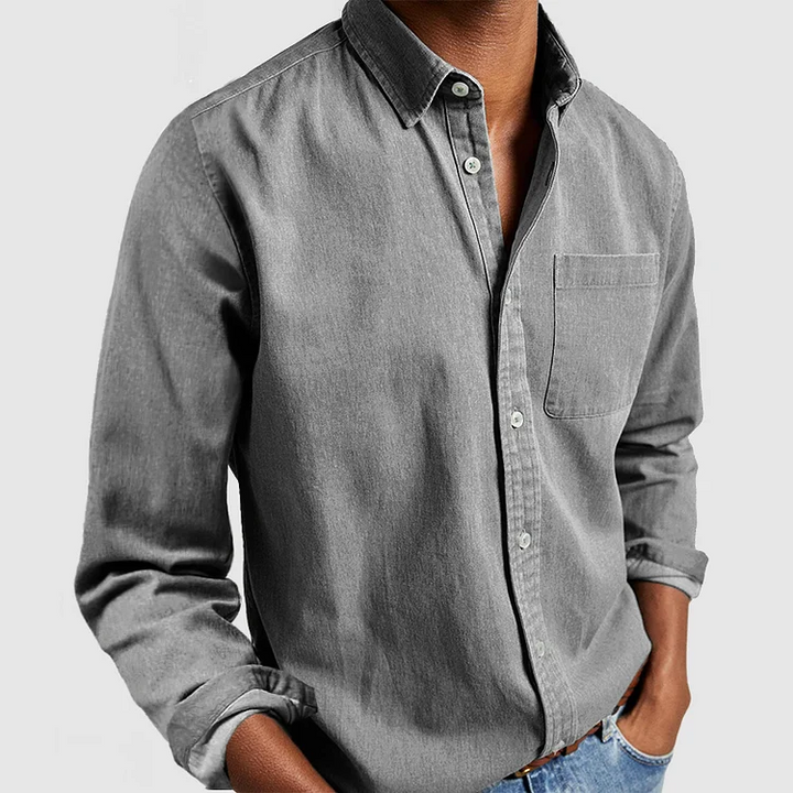 Premium men's casual long-sleeve button-down shirt, comfortable and versatile for everyday style.