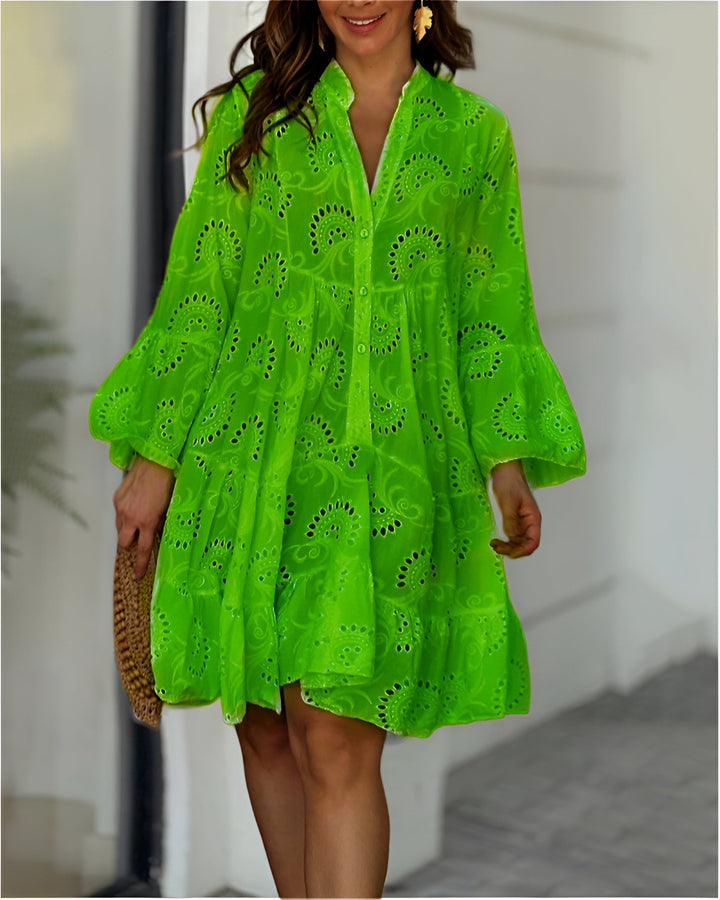 Stylish women's elegant summer dress, flowy and comfortable, featuring a v-neck and 7/8 sleeves, great for all occasions.