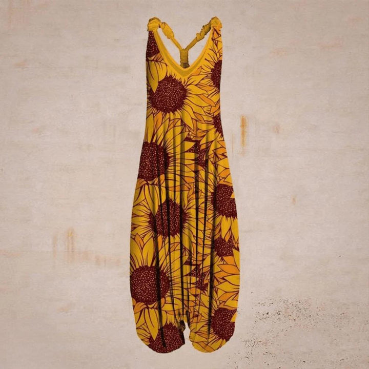 Chic women's casual jumpsuit, an airy and modern piece for versatile fashion.