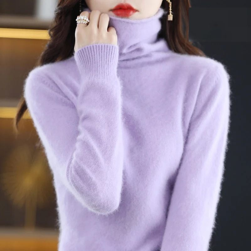 Stylish women's turtleneck pullover, soft knit sweater ideal for autumn & winter fashion.