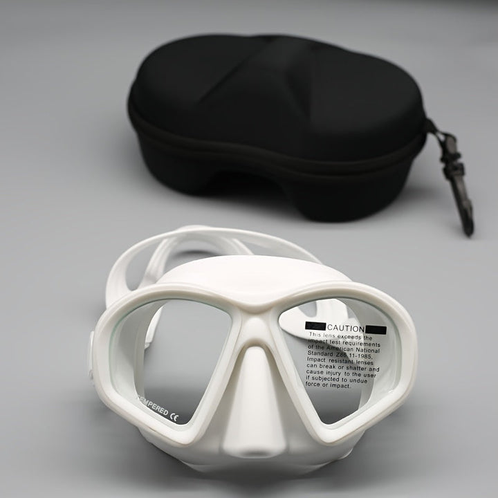 Underwater video ready: Anti-fog tempered dive mask with built-in camera mount for clear footage.