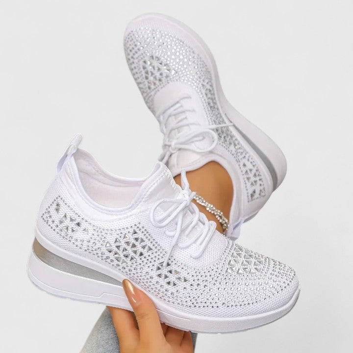 Women's health shoes: orthopaedic sneakers offering foot pain relief & comfort for active wear.