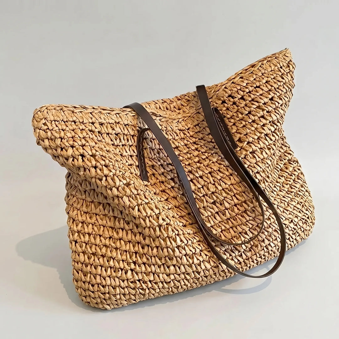 Women's casual woven shoulder bag, versatile boho summer tote for beach or daily use.