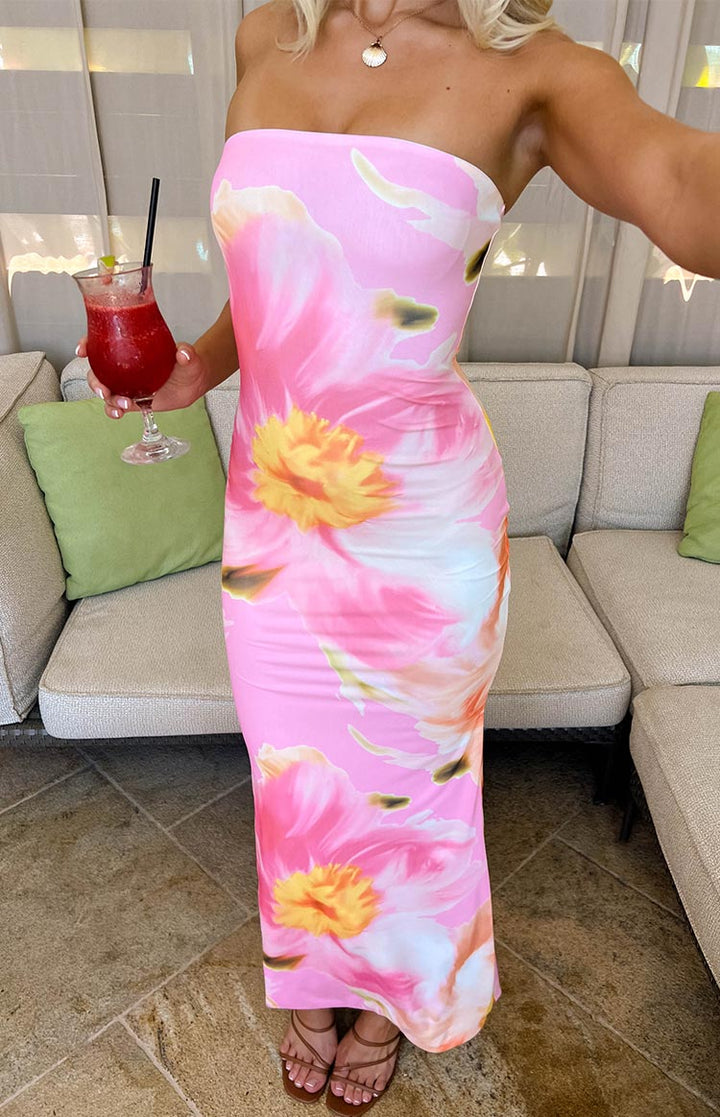 Beautiful women's floral maxi dress, flowy and elegant for summer & spring events.