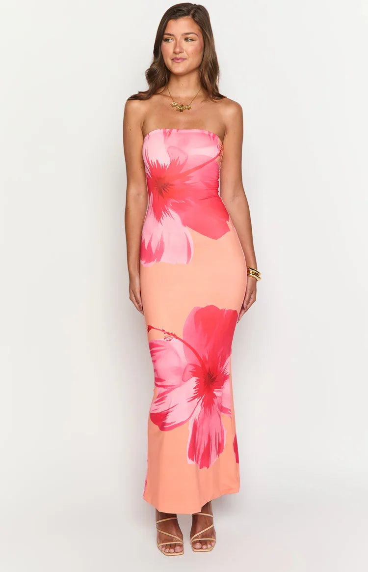 Feminine women's elegant floral maxi dress, a perfect choice for summer parties.