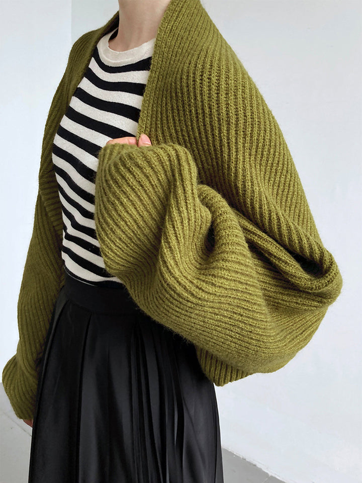 Versatile women's long sleeve bolero cardigan. Effortless fashion layering, perfect for all seasons.