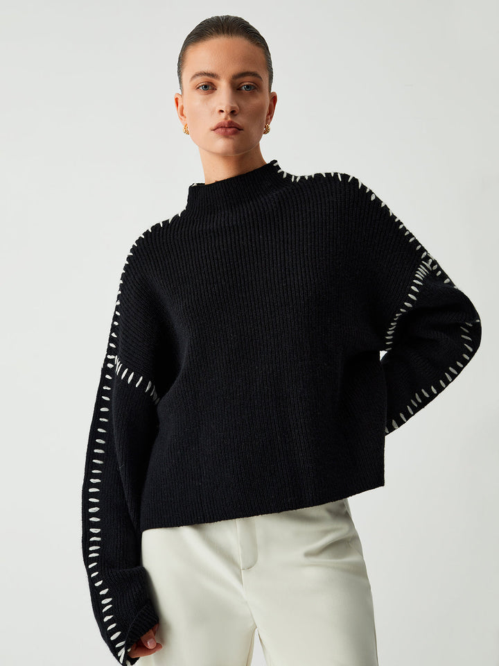 Women's oversized jumper, relaxed fit, with stylish contrast stitching, ideal for fall & winter casual chic.