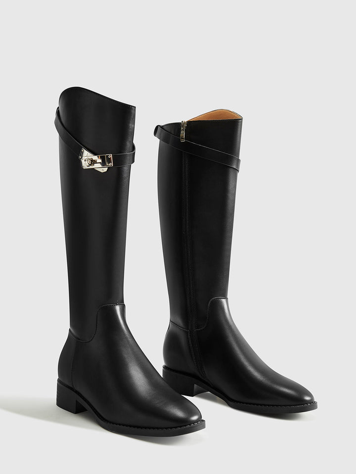 Comfortable & chic women's black knee-high boots; perfect for sophisticated fall fashion & daily wear.