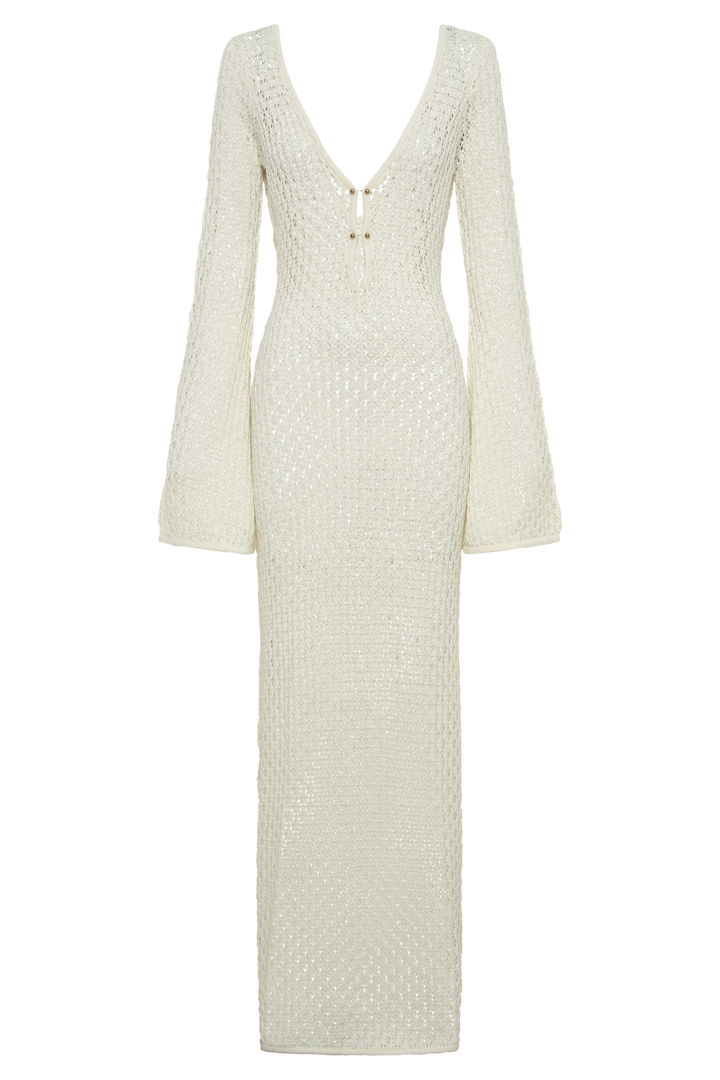 Comfortable & elegant women's white maxi dress. Flowing fabric & wide sleeves, perfect for summer holidays & parties.