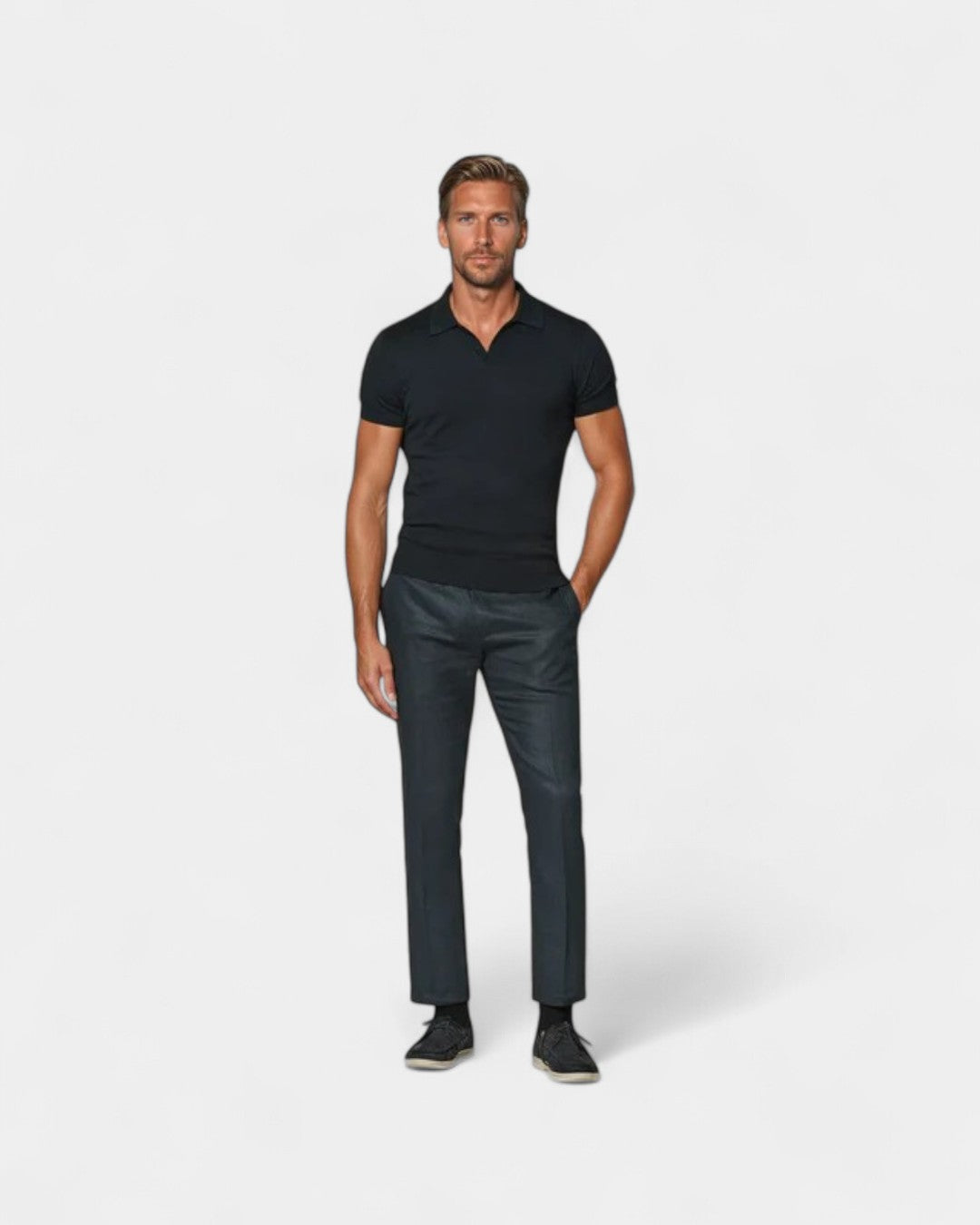 Fitted men's short sleeve polo shirt in a lightweight fabric, ideal for modern smart casual fashion.